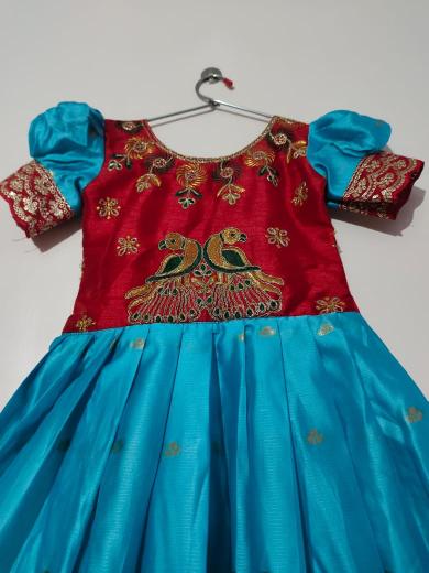 Kids gown silk Surat kidswear market